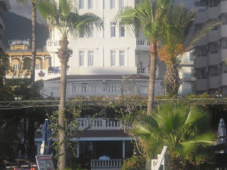 AZAK HOTEL