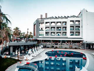  ISTANBUL BEACH HOTEL