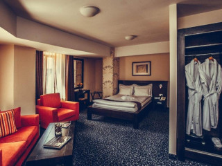 Hotel CHERICA cm
