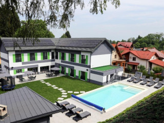 . Q Villa 
