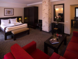 Hotel CHERICA cm