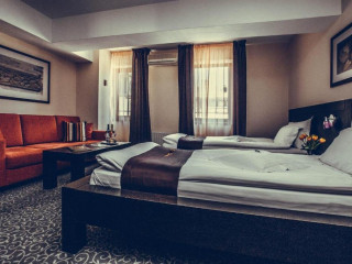 Hotel CHERICA cm
