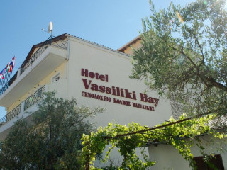 Vassiliki Bay 