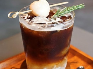 URBANA LANGSUAN (SHA)