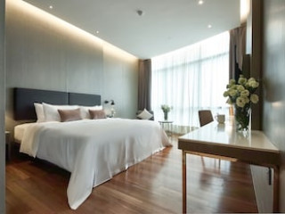 V E HOTEL AND RESIDENCE