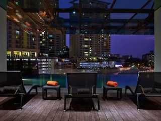 V E HOTEL AND RESIDENCE