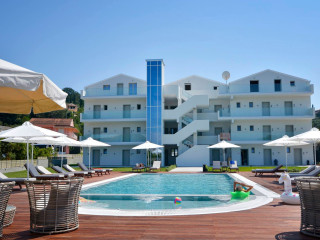 V Luxury Suites Corfu