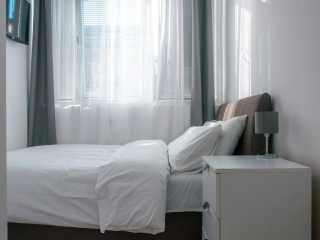 V Tsentre Ryadom S Plyazhem Flat