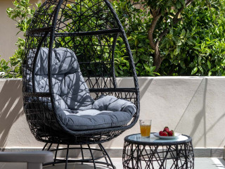 V & V Boutique Villa