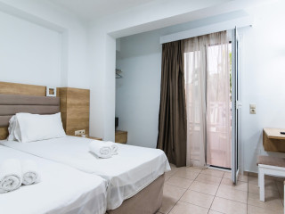 VAGELIS COMFORT APARTMENTS AND STUDIOS