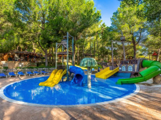 Valentin Grand Park Suite Hotel