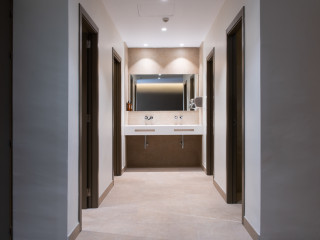 Valentín Reina Paguera Adults Only