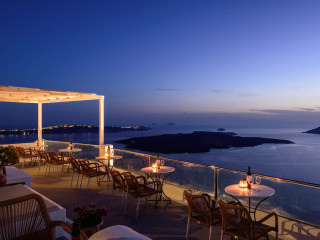 Vallas Apartments & Villas Santorini