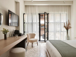 Vasi Hotel