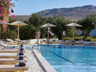 VASIA ROYAL HOTEL