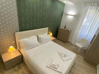 VATICAN LUXURY SUITE