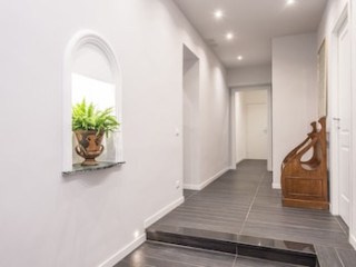 VATICAN LUXURY SUITES