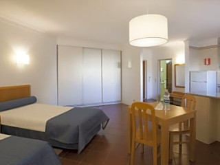 Vau MS Apartments