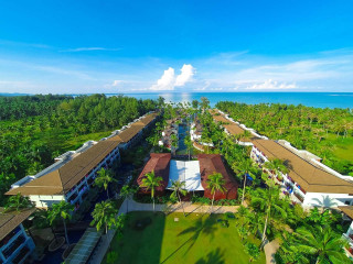 Graceland Khaolak Beach Resort