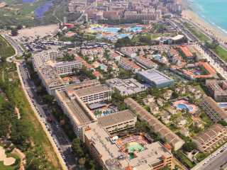 Apartmentos Estival Park