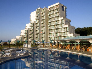 Boryana Hotel