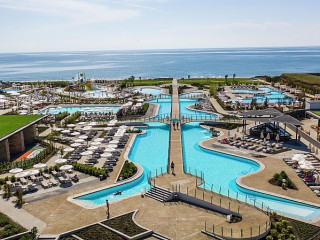 WAVE RESORT