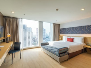 VELA DHI GLOW PRATUNAM