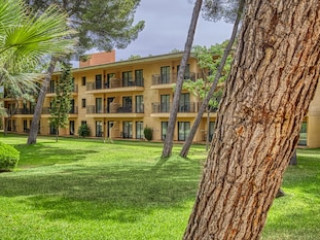 Vell Marí Hotel & Resort