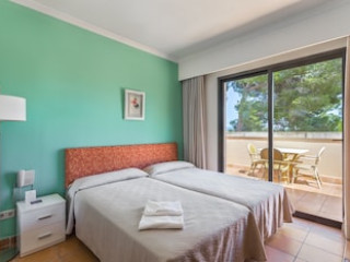 Vell Marí Hotel & Resort