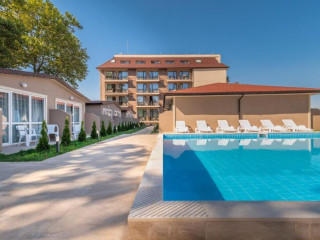 VERAMAR VILLAS