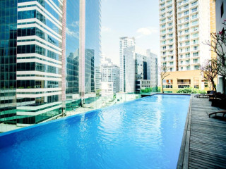 Verdant Hill Hotel