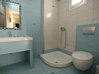 ZILELI HOTEL