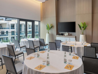 Vida Dubai Marina & Yacht Club