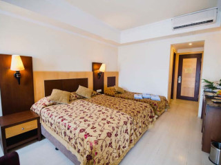 Princess Golden Beach Hotel