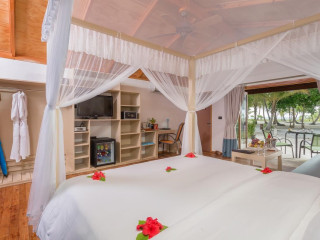 Meeru Island Resort & Spa