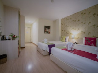 VILLA CHA CHA RAMBUTTRI