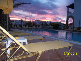 Villa Del Sol Apartments