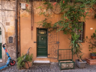 VILLA DELLA FONTE TRASTEVERE