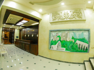 VILLA INN HOTEL