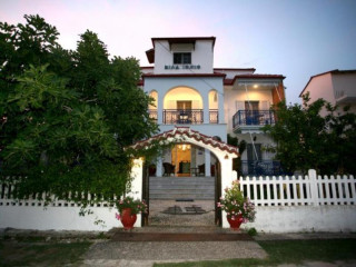 VILLA IONIO