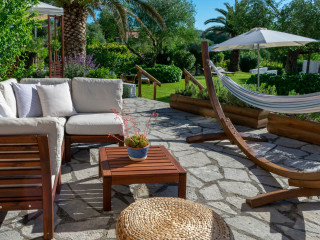 Villa Kapella & Apartments Corfu