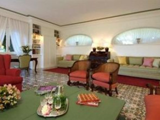 VILLA MARECHIARO