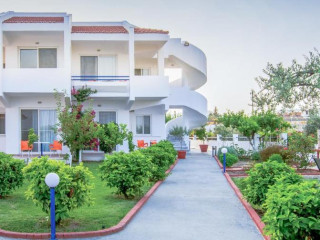 Villa Maroula Apartments