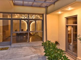 VILLA OLIVIA