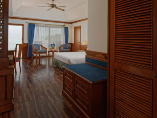 Villa Park Sun Island