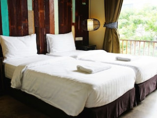 VILLA PHRA SUMEN BANGKOK