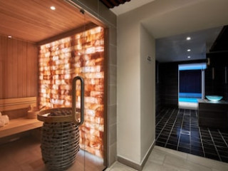 VILLA ROMANTIC AND SPA