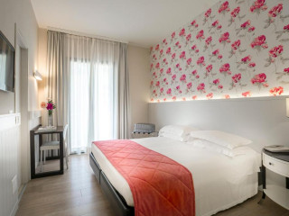 Villa Rosa Riviera