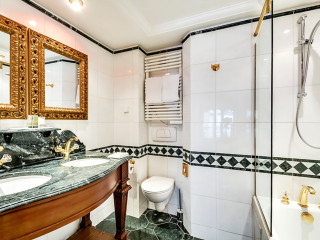 Villa Royale Pigalle