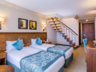 Crystal Palace Boutique Hotel